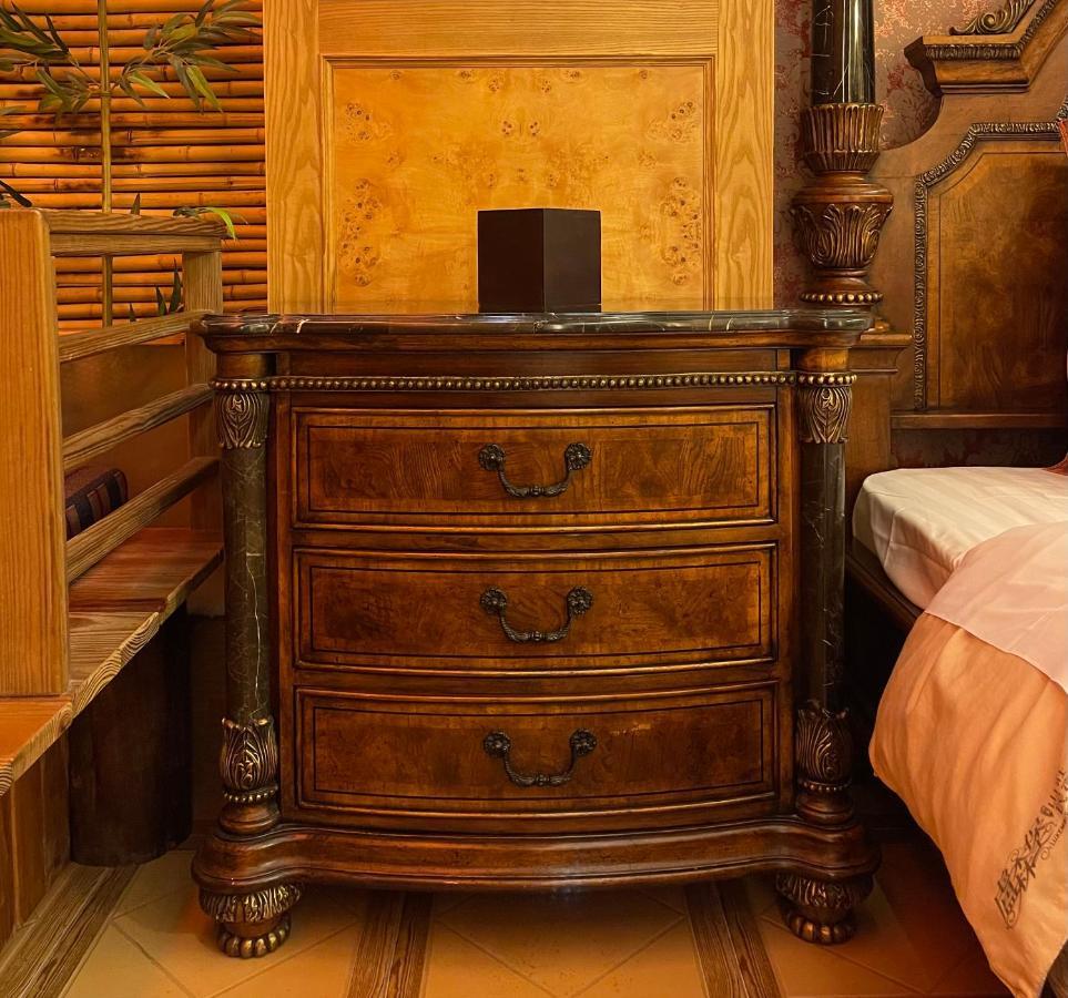 Luxembourg Hills Homestay Цзяосі Екстер'єр фото
