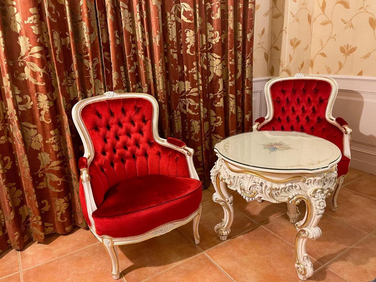 Luxembourg Hills Homestay Цзяосі Екстер'єр фото