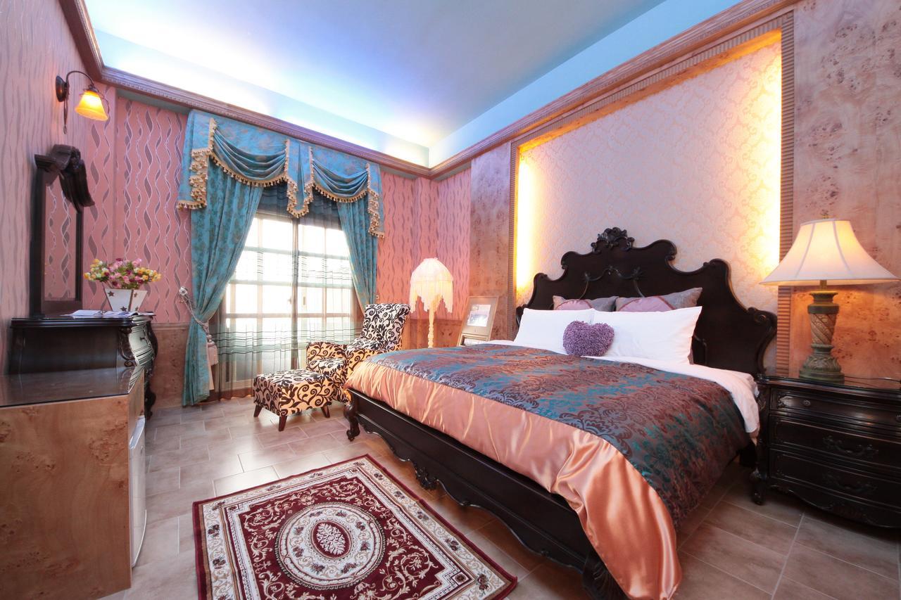 Luxembourg Hills Homestay Цзяосі Екстер'єр фото