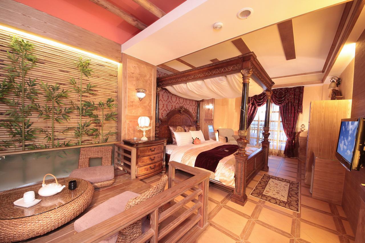 Luxembourg Hills Homestay Цзяосі Екстер'єр фото